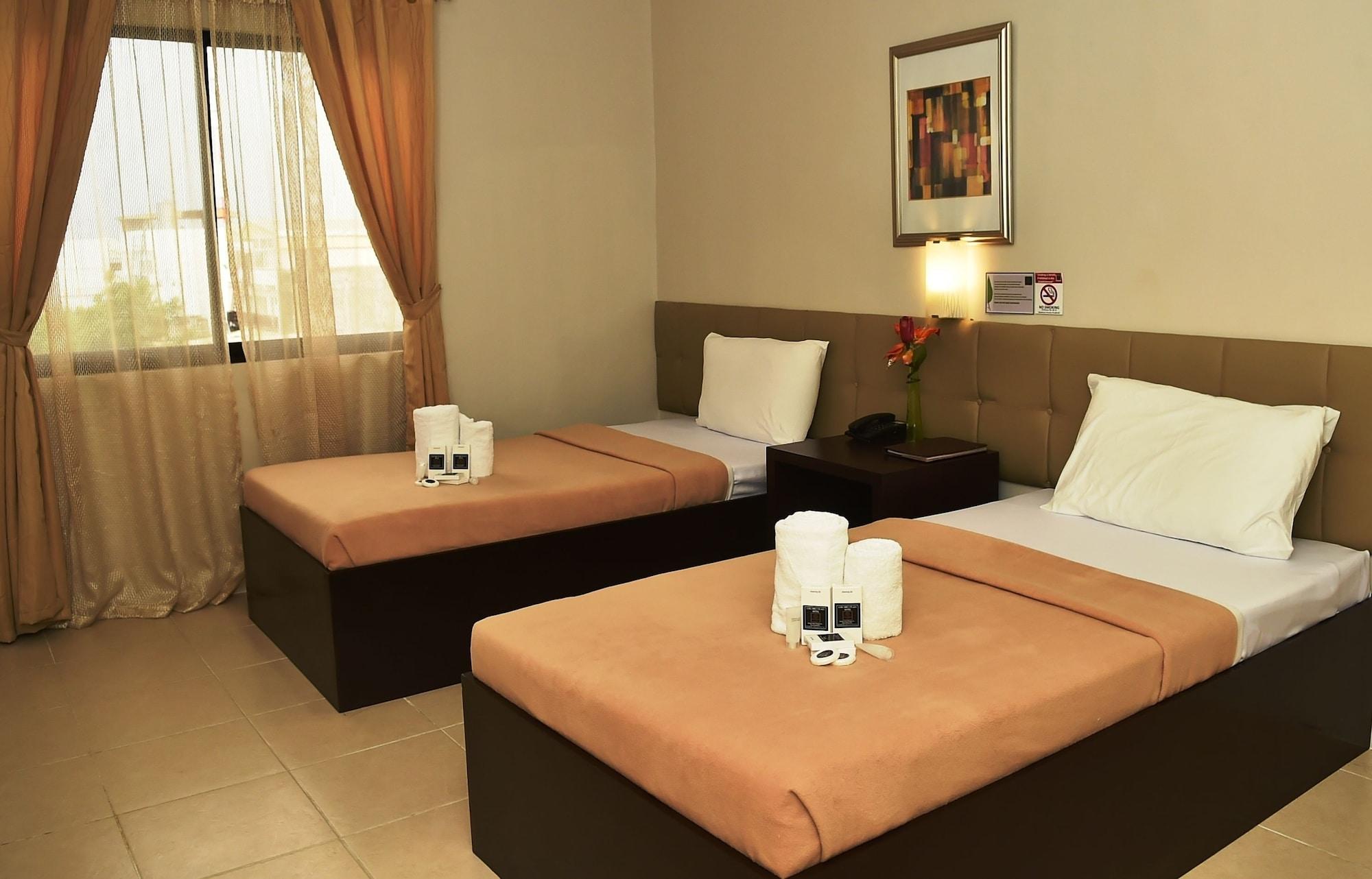 Columbus Plaza Hotel General Santos City Buitenkant foto