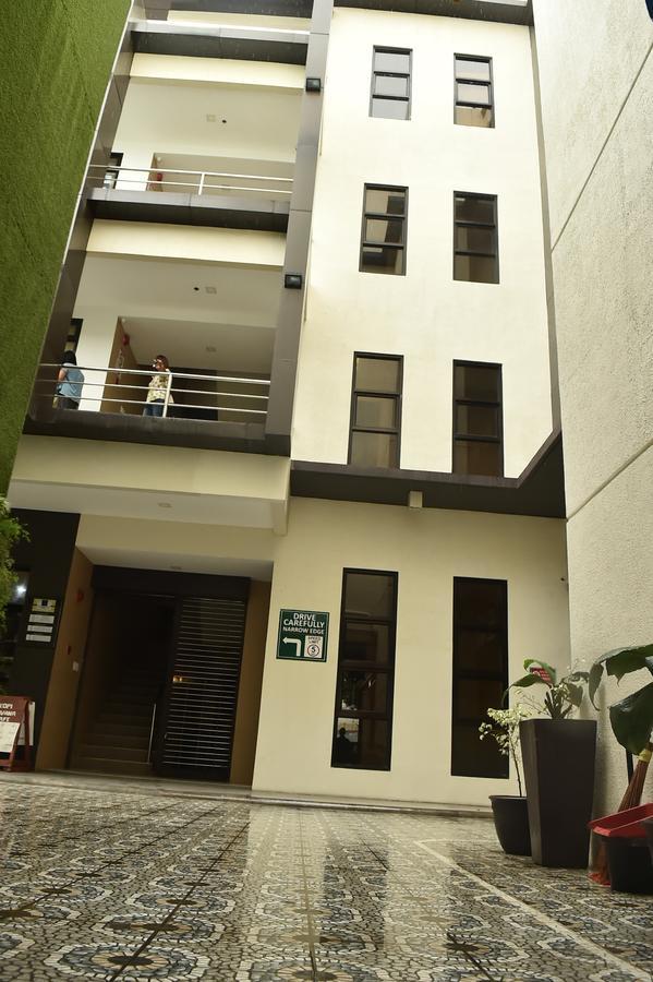 Columbus Plaza Hotel General Santos City Buitenkant foto